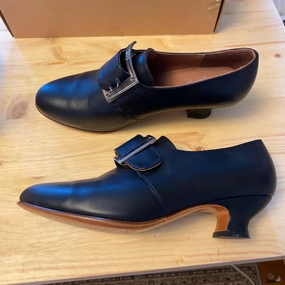 2 18th century shoes American duchess and anacronicos - Picture 2 of 10